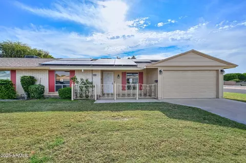 10643 W Roundelay Cir, Sun City, AZ 85351