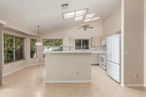 8578 S Maple Ave, Tempe, AZ 85284 photo 12