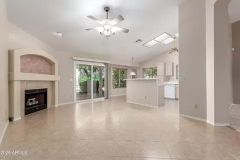 8578 S Maple Ave, Tempe, AZ 85284 photo 6