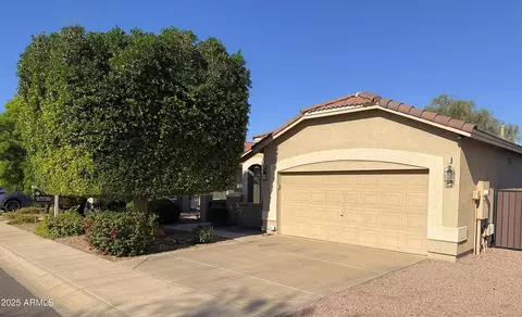 1126 E Pedro Rd, Phoenix, AZ 85042