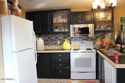 2208 W Baseline Ave #121, Apache Junction, AZ 85120 photo 6