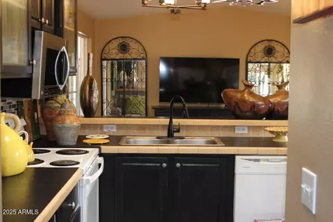 2208 W Baseline Ave #121, Apache Junction, AZ 85120 photo 14