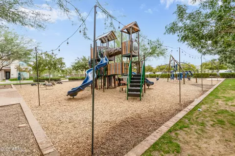View/Area - 25417 N 20th Ave, Phoenix, AZ 85085 photo 2 of 4