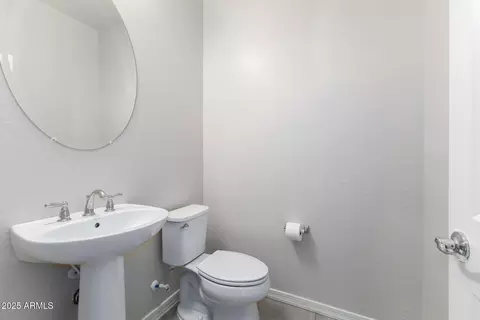 Bath - 25417 N 20th Ave, Phoenix, AZ 85085 photo 1 of 3