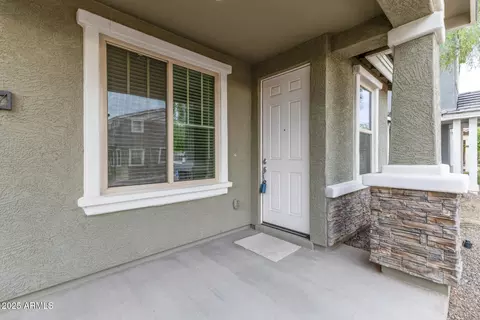 Exterior - 25417 N 20th Ave, Phoenix, AZ 85085 photo 2 of 12