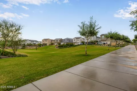 Exterior - 25417 N 20th Ave, Phoenix, AZ 85085 photo 12 of 12