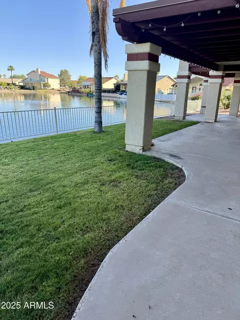 2088 N Lake Shore Dr, Casa Grande, AZ 85122