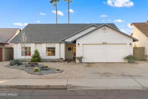 3925 E Monte Cristo Ave, Phoenix, AZ 85032