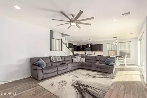 10205 E Nopal Ave, Mesa, AZ 85209 photo 8