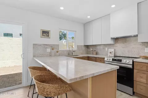 Kitchen - 2949 N 29th St, Phoenix, AZ 85016 photo 1 of 3