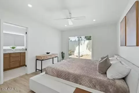 Bedroom - 2949 N 29th St, Phoenix, AZ 85016 photo 3 of 5