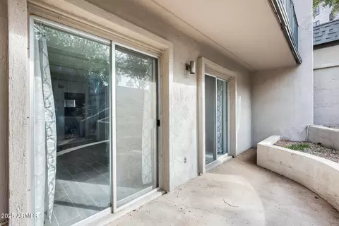 Exterior - 1024 E Osborn Rd #A, Phoenix, AZ 85014 photo 3 of 6