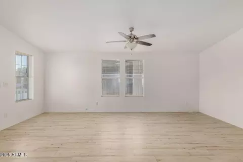 1634 E Michelle Dr, Phoenix, AZ 85022 photo 10