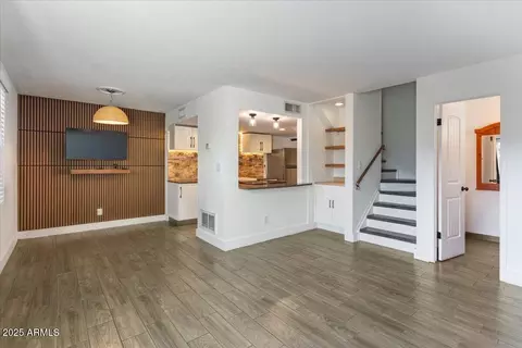 3212 W Royal Palm Rd, Phoenix, AZ 85051