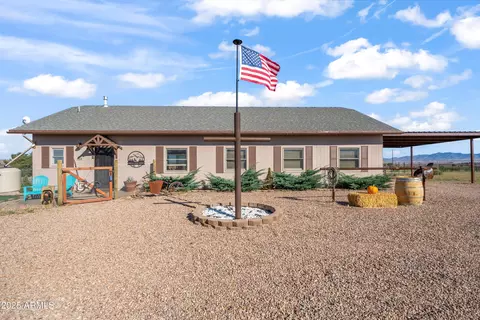 105 Los Encinos Rd, Sonoita, AZ 85637
