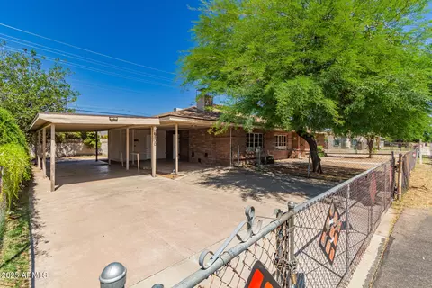 6100 N 36th Ave, Phoenix, AZ 85019 photo 2