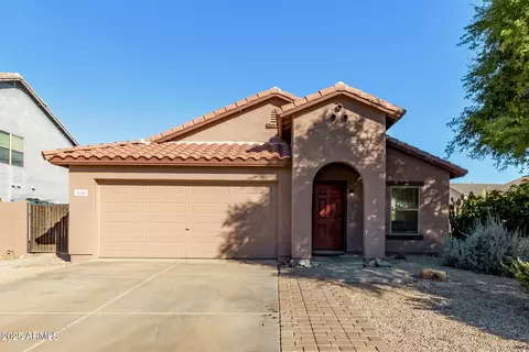 1130 E Chelsea Dr, San Tan Valley, AZ 85140