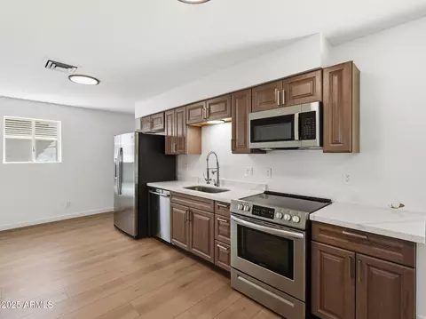 Kitchen - 1428 S Palo Verde Dr, Apache Junction, AZ 85120 photo 1 of 3