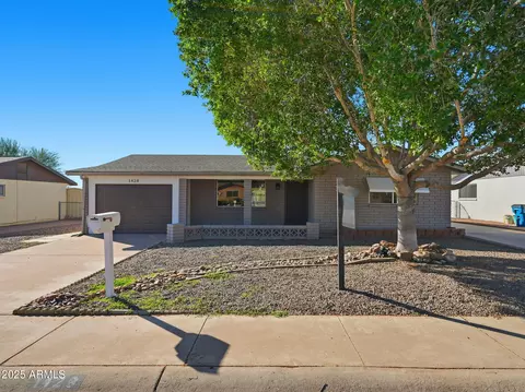 1428 S Palo Verde Dr, Apache Junction, AZ 85120