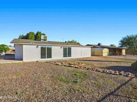 Exterior - 1428 S Palo Verde Dr, Apache Junction, AZ 85120 photo 4 of 6