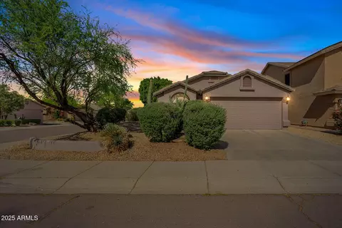 Exterior - 21808 N 48th Pl, Phoenix, AZ 85054 photo 8 of 8