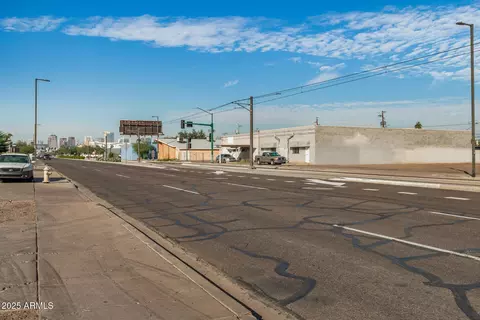 1729 E Jefferson St #5, Phoenix, AZ 85034 photo 5