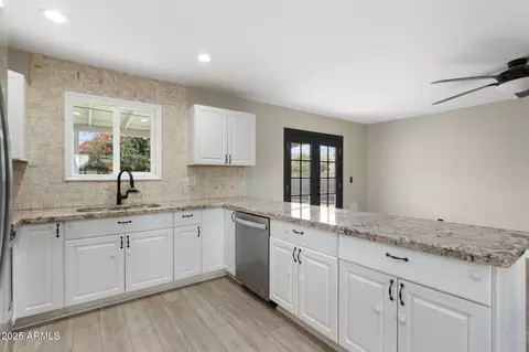 17 S Cholla St, Gilbert, AZ 85233 photo 11