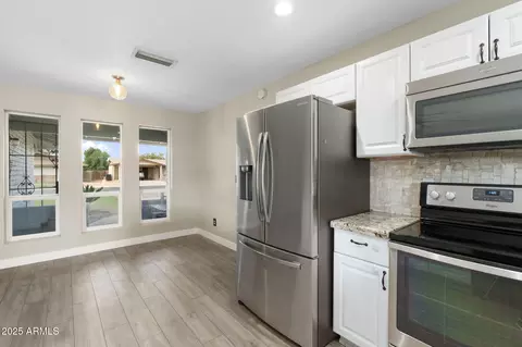 17 S Cholla St, Gilbert, AZ 85233 photo 12