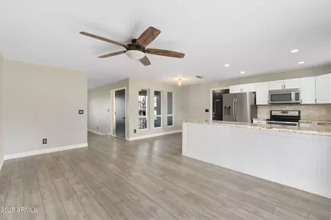 17 S Cholla St, Gilbert, AZ 85233 photo 9