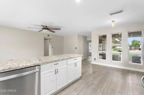 17 S Cholla St, Gilbert, AZ 85233 photo 10