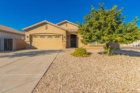 10004 W Odeum Ln, Tolleson, AZ 85353