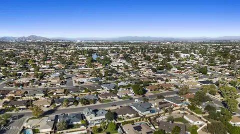 View/Area - 1019 E Watson Dr, Tempe, AZ 85283 photo 2 of 5