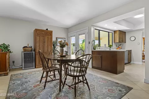 Dining - 1019 E Watson Dr, Tempe, AZ 85283 photo 1 of 2