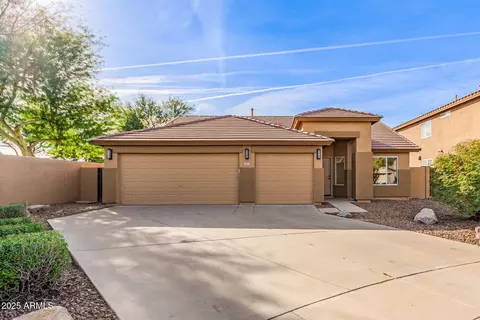 Exterior - 3871 E Pinon Ct, Gilbert, AZ 85234 photo 2 of 9