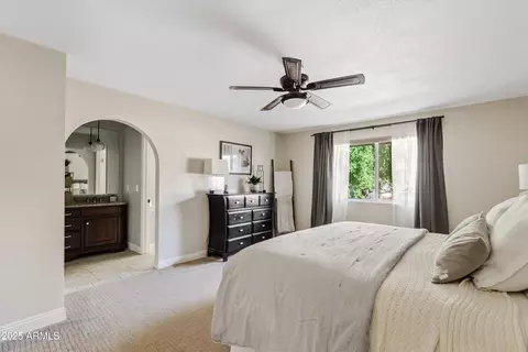 Bedroom - 4320 E Hearn Rd, Phoenix, AZ 85032 photo 1 of 4