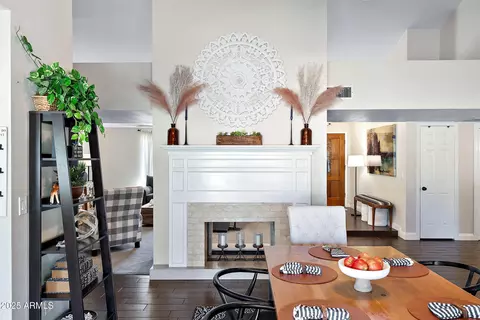Dining - 4320 E Hearn Rd, Phoenix, AZ 85032 photo 4 of 4