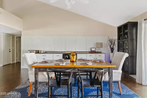 Dining - 4320 E Hearn Rd, Phoenix, AZ 85032 photo 3 of 4