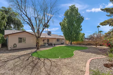 Exterior - 4320 E Hearn Rd, Phoenix, AZ 85032 photo 3 of 10