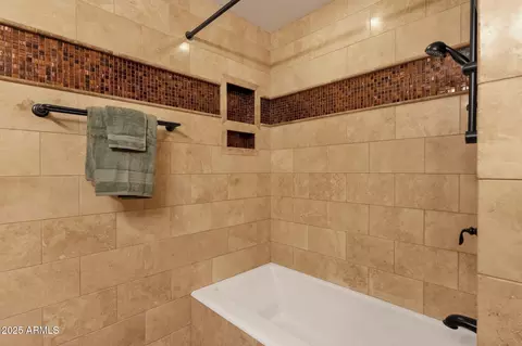 Bath - 4560 E Sunrise Dr, Phoenix, AZ 85044 photo 4 of 4