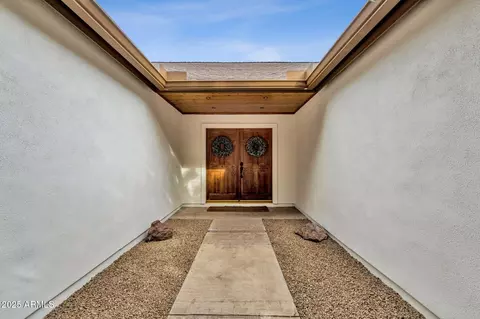 Entry Way - 4560 E Sunrise Dr, Phoenix, AZ 85044 photo 1 of 1