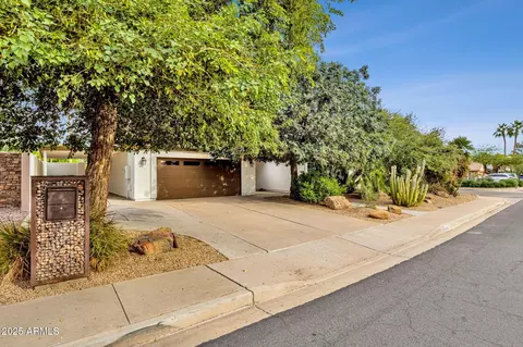 4560 E Sunrise Dr, Phoenix, AZ 85044