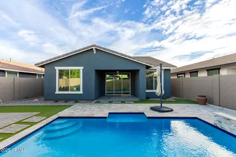 Exterior - 4312 E Rawhide St, Gilbert, AZ 85296 photo 3 of 5