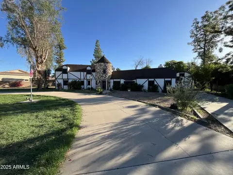 14043 N 64th Dr, Glendale, AZ 85306