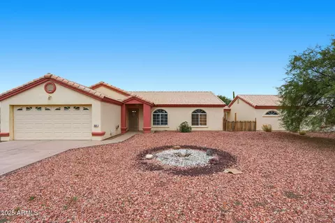 9561 W Hartigan Ln, Arizona City, AZ 85123