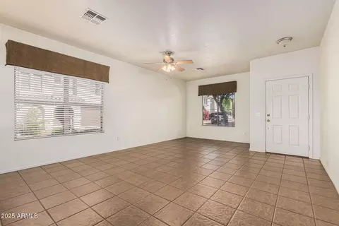 Living - 1096 E Parkview Ct, Gilbert, AZ 85295 photo 1 of 10