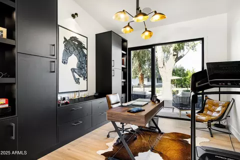 Other - 3721 E Piccadilly Rd, Phoenix, AZ 85018 photo 9 of 17
