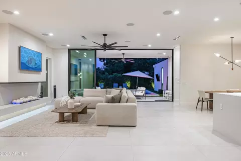 Other - 3721 E Piccadilly Rd, Phoenix, AZ 85018 photo 4 of 17