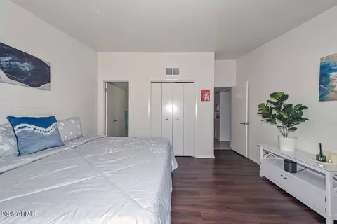 Bedroom - 3505 E Campbell Ave #6, Phoenix, AZ 85018 photo 4 of 4