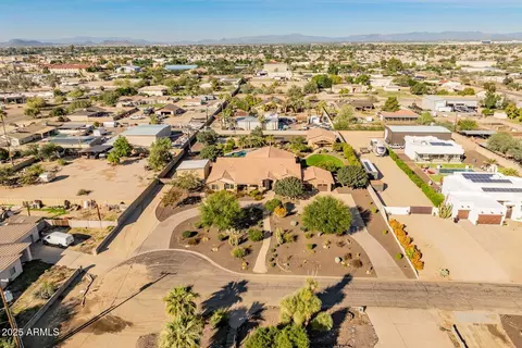 View/Area - 4208 E Sandra Ter, Phoenix, AZ 85032 photo 1 of 16