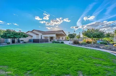 Exterior - 4208 E Sandra Ter, Phoenix, AZ 85032 photo 9 of 14